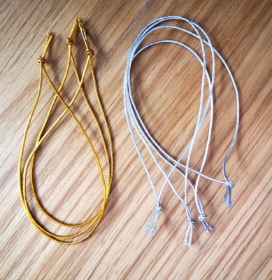 Tied elastic loops